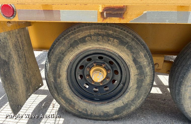 image for item DO2457 2000 Sullair  375 JD air compressor with trailer