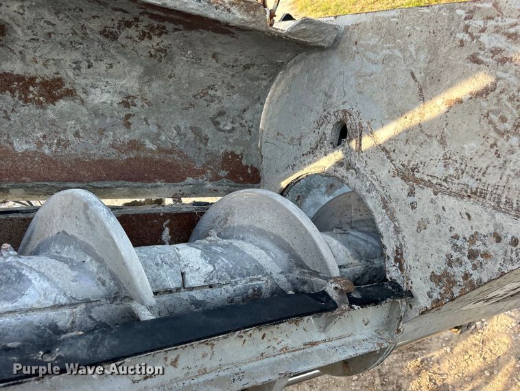 image for item DO6644 2005 Power Curbers Inc. 5700-B Super curb machine