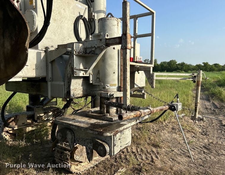 image for item DO6644 2005 Power Curbers Inc. 5700-B Super curb machine