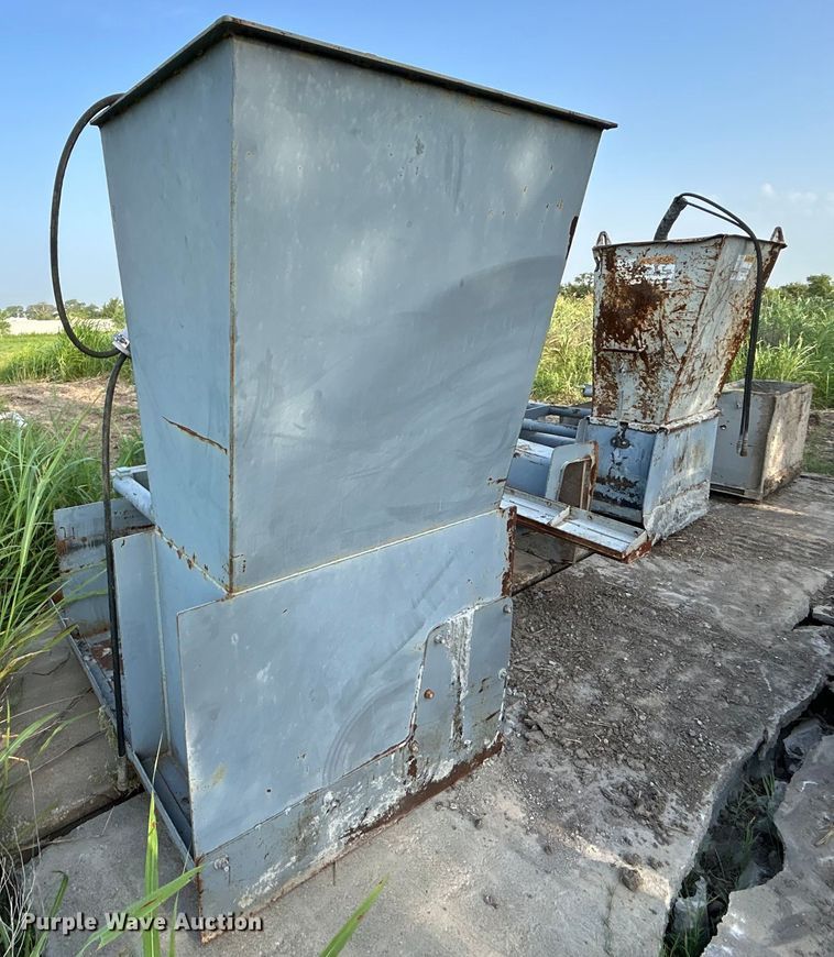 image for item DO6644 2005 Power Curbers Inc. 5700-B Super curb machine