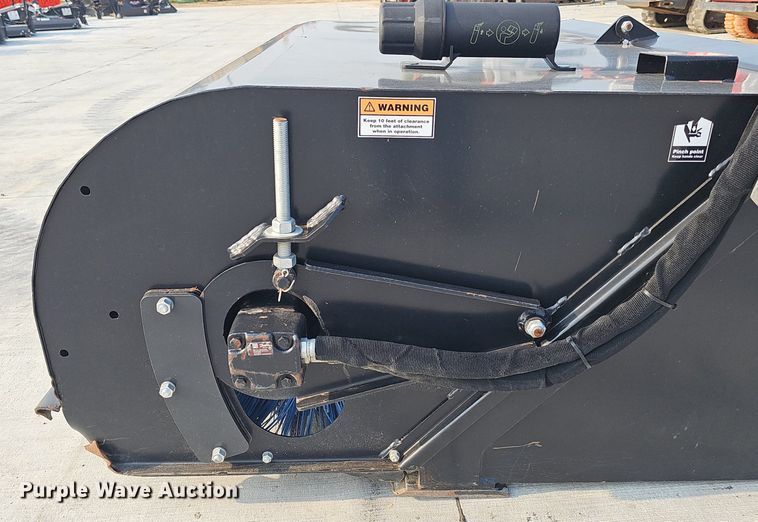 image for item DP6609 Haugen HPB72 skid steer broom