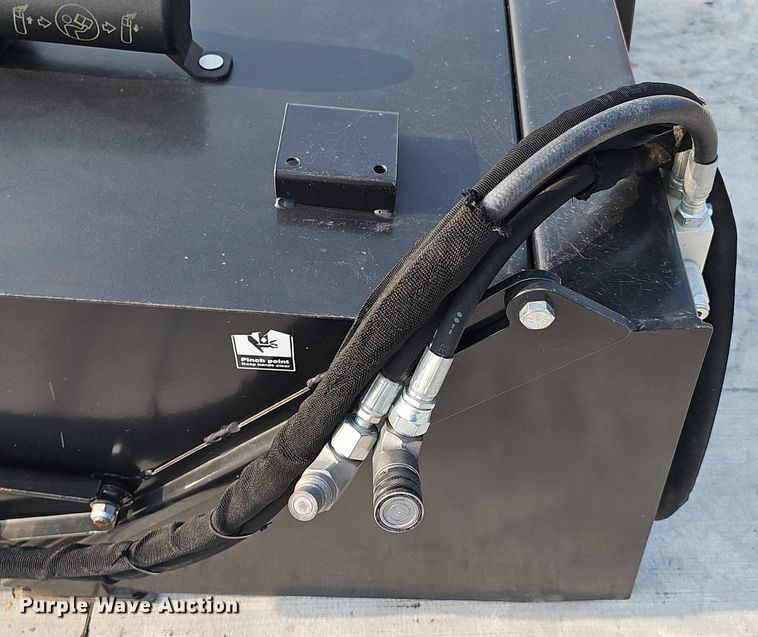 image for item DP6609 Haugen HPB72 skid steer broom