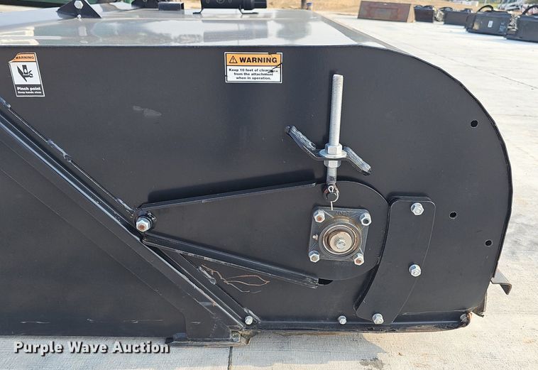 image for item DP6609 Haugen HPB72 skid steer broom