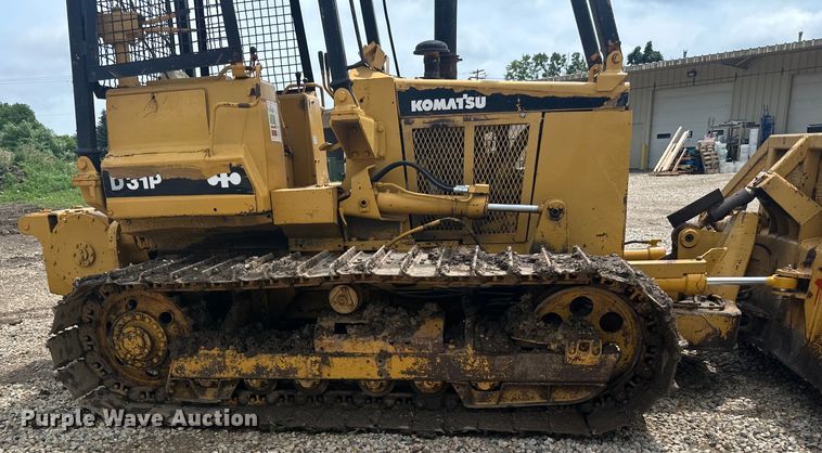 image for item DP8408 1982 Komatsu D31P-17 dozer