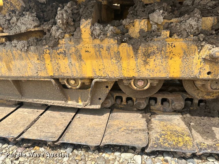 image for item DP8408 1982 Komatsu D31P-17 dozer