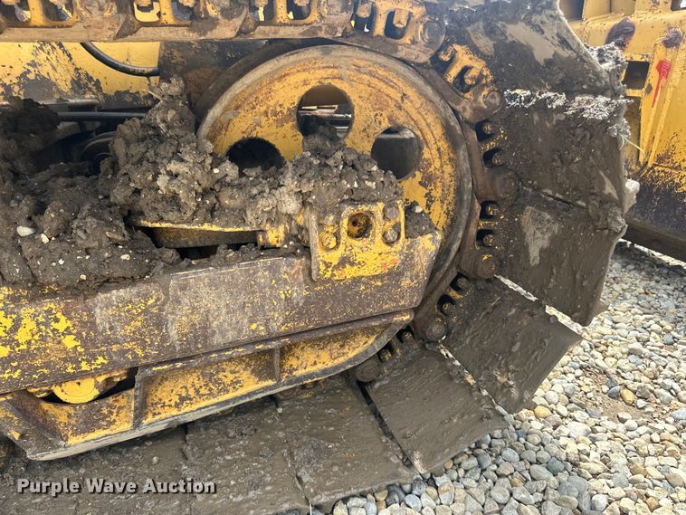 image for item DP8408 1982 Komatsu D31P-17 dozer