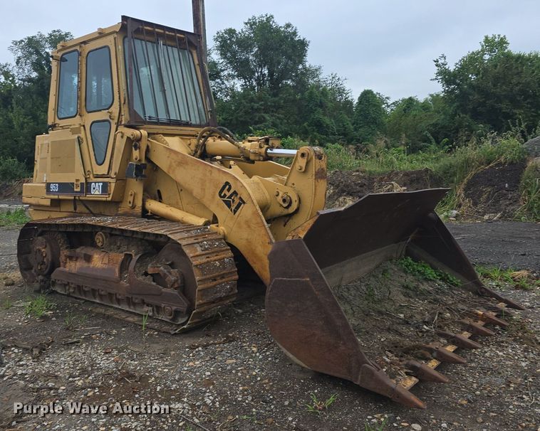 image for item DQ4527 1990 Caterpillar 953 loader