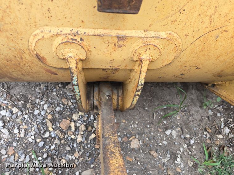 image for item DQ4527 1990 Caterpillar 953 loader