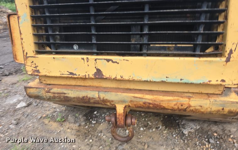 image for item DQ4527 1990 Caterpillar 953 loader