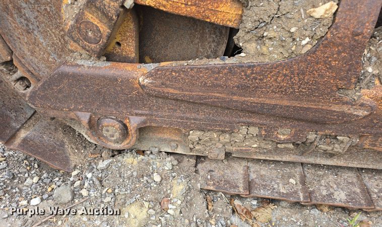 image for item DQ4527 1990 Caterpillar 953 loader