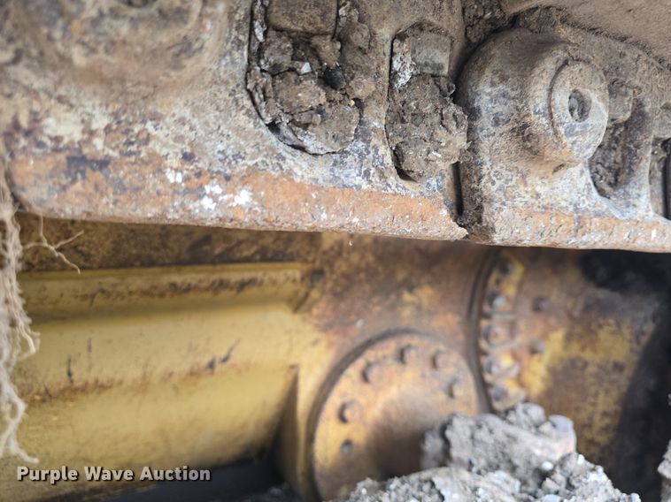 image for item DQ4527 1990 Caterpillar 953 loader