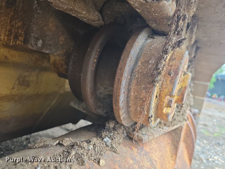 image for item DQ4527 1990 Caterpillar 953 loader