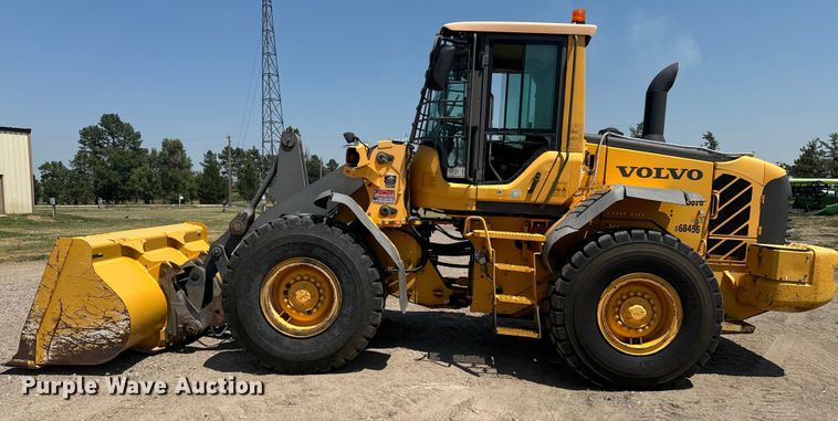 image for item DQ6924 2008 Volvo L90F wheel loader