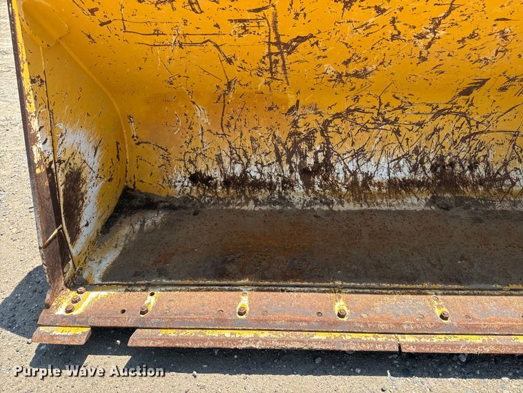 image for item DQ6924 2008 Volvo L90F wheel loader