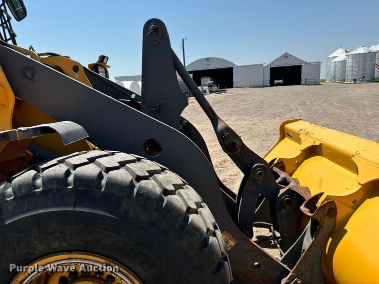 image for item DQ6924 2008 Volvo L90F wheel loader