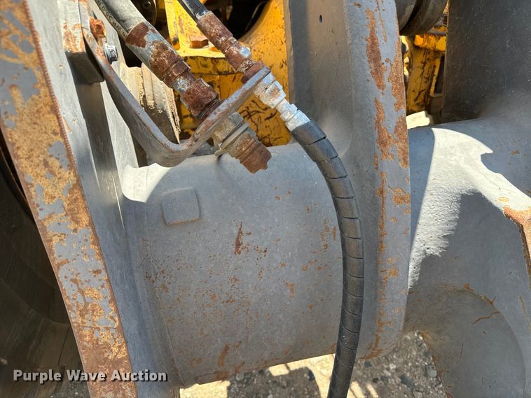 image for item DQ6924 2008 Volvo L90F wheel loader