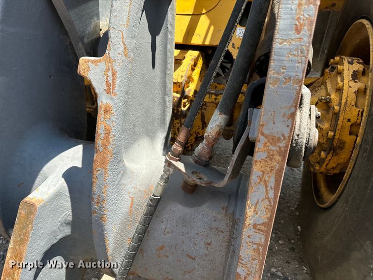 image for item DQ6924 2008 Volvo L90F wheel loader