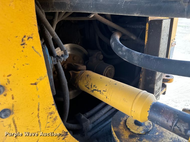 image for item DQ6924 2008 Volvo L90F wheel loader