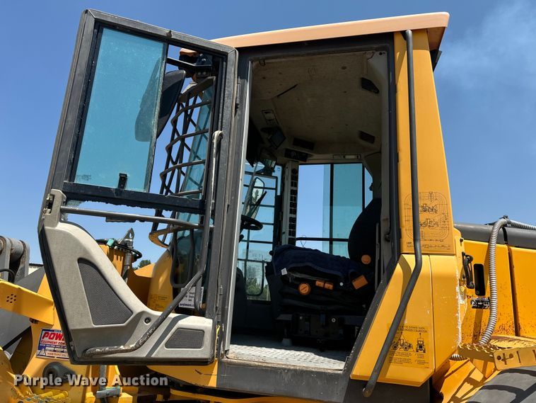 image for item DQ6924 2008 Volvo L90F wheel loader