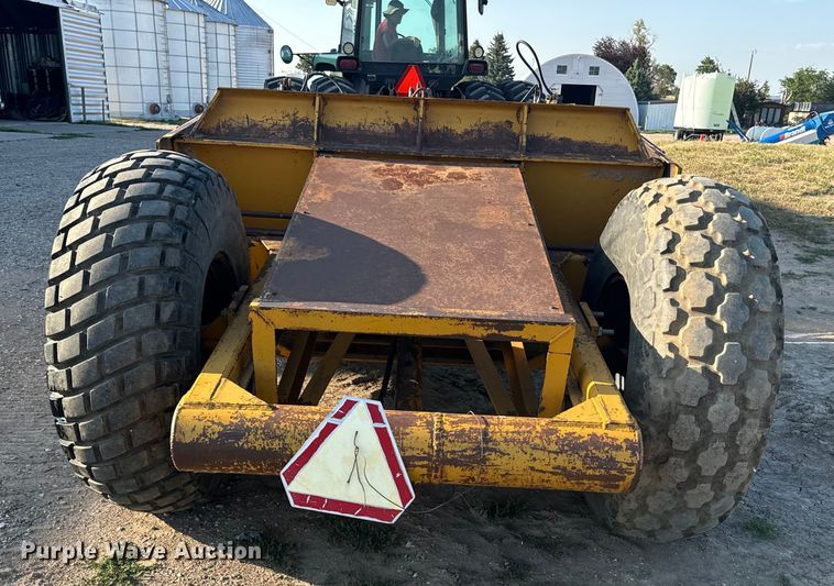 image for item DQ6939 1980 Ashland Industries I-110 scraper