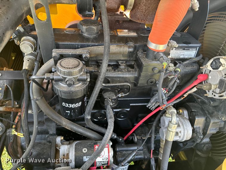 image for item DQ6958 2006 Vermeer BC1500 wood chipper