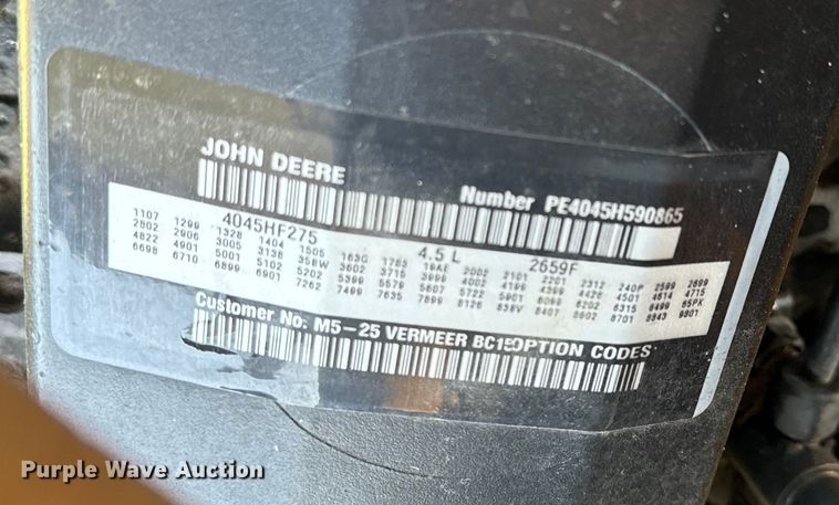 image for item DQ6958 2006 Vermeer BC1500 wood chipper