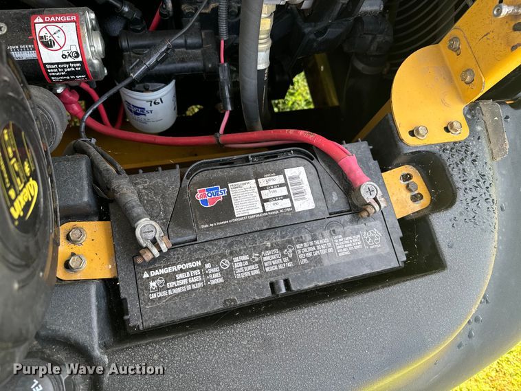 image for item DQ6958 2006 Vermeer BC1500 wood chipper