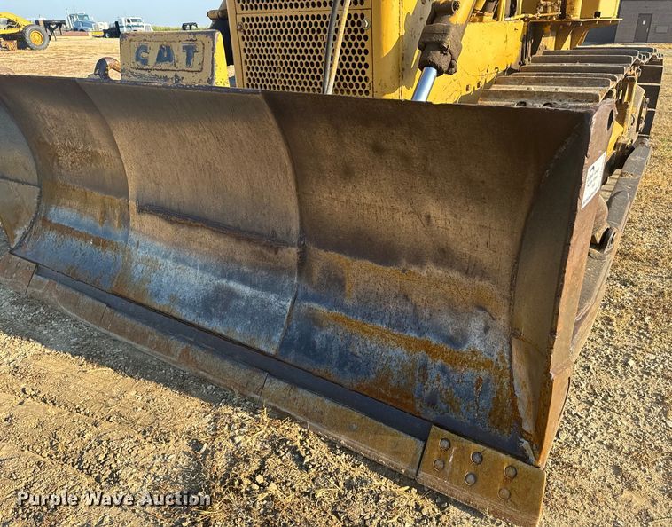 image for item DQ6959 1964 Caterpillar D6C dozer