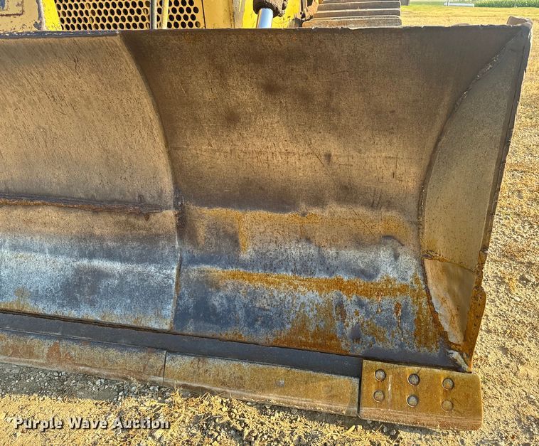 image for item DQ6959 1964 Caterpillar D6C dozer