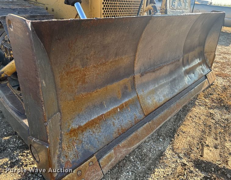 image for item DQ6959 1964 Caterpillar D6C dozer