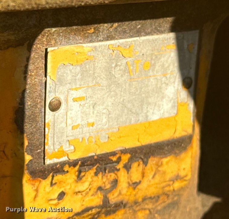 image for item DQ6959 1964 Caterpillar D6C dozer