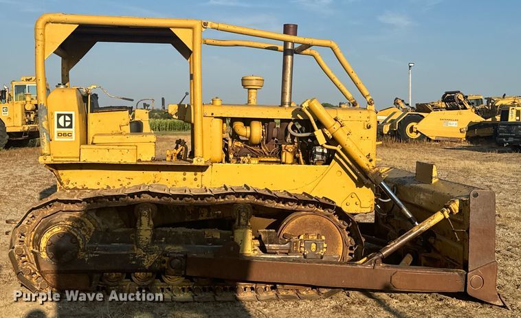 image for item DQ6960 1967 Caterpillar D6C dozer
