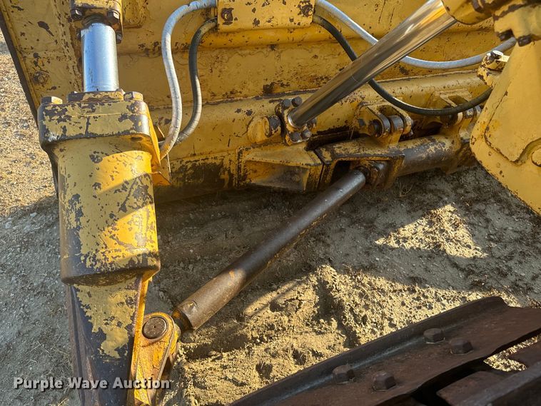 image for item DQ6960 1967 Caterpillar D6C dozer