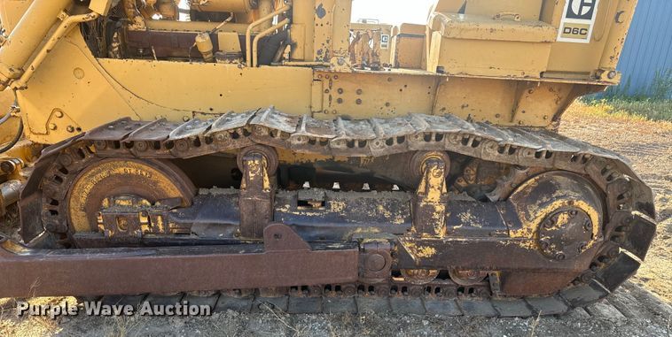 image for item DQ6960 1967 Caterpillar D6C dozer