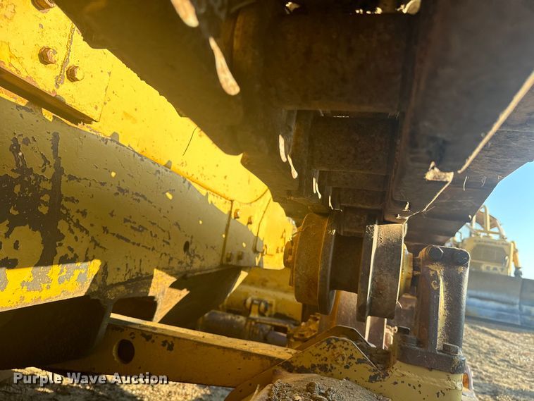 image for item DQ6960 1967 Caterpillar D6C dozer