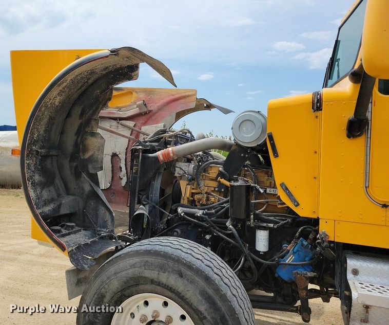 image for item DR4389 2004 Kenworth W900 ready mix truck