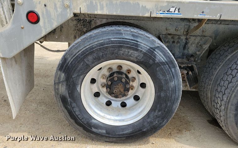 image for item DR4389 2004 Kenworth W900 ready mix truck