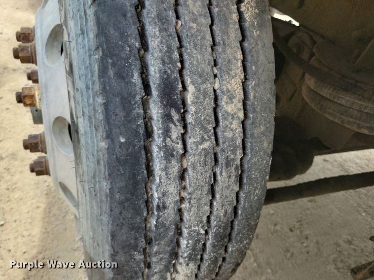 image for item DR4389 2004 Kenworth W900 ready mix truck