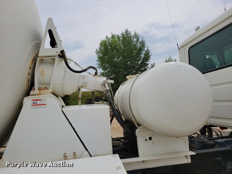 image for item DR4390 2007 Mack Granite CV513 ready mix truck