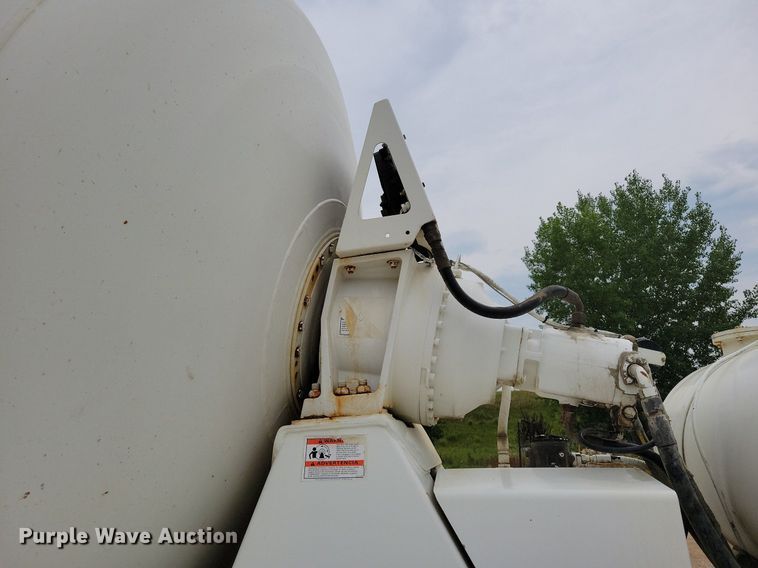 image for item DR4390 2007 Mack Granite CV513 ready mix truck