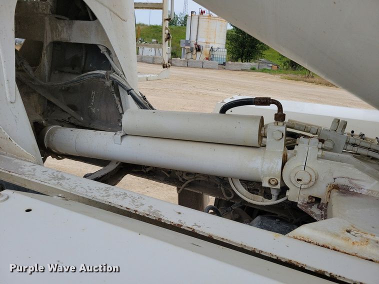 image for item DR4390 2007 Mack Granite CV513 ready mix truck