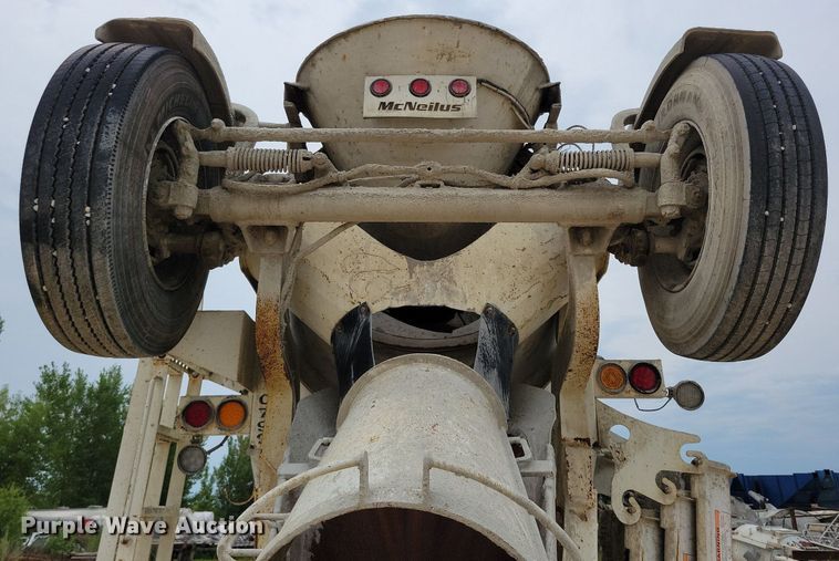 image for item DR4390 2007 Mack Granite CV513 ready mix truck