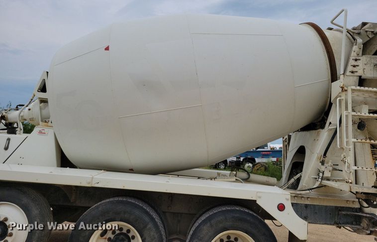 image for item DR4390 2007 Mack Granite CV513 ready mix truck