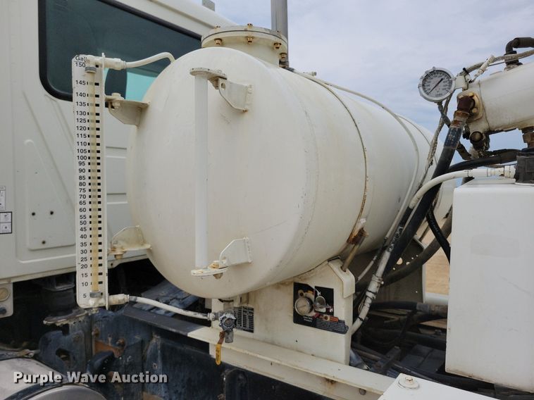 image for item DR4390 2007 Mack Granite CV513 ready mix truck