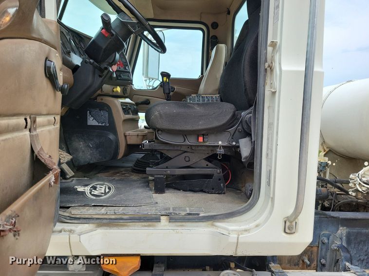 image for item DR4390 2007 Mack Granite CV513 ready mix truck