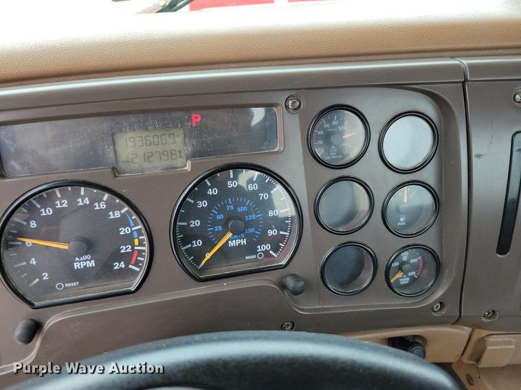 image for item DR4390 2007 Mack Granite CV513 ready mix truck