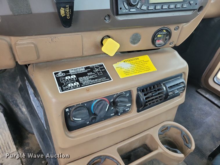 image for item DR4390 2007 Mack Granite CV513 ready mix truck