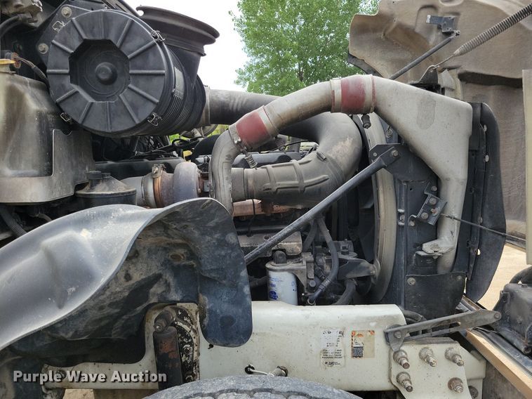 image for item DR4390 2007 Mack Granite CV513 ready mix truck