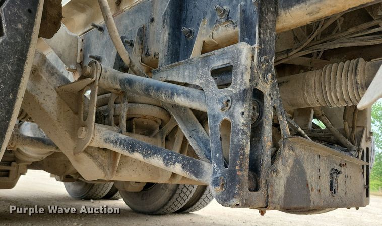 image for item DR4390 2007 Mack Granite CV513 ready mix truck