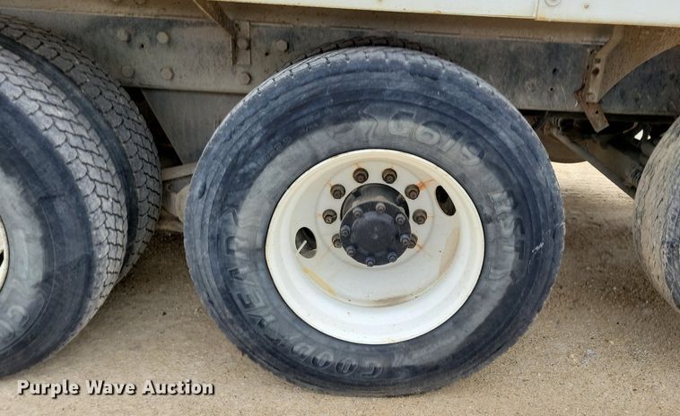 image for item DR4390 2007 Mack Granite CV513 ready mix truck